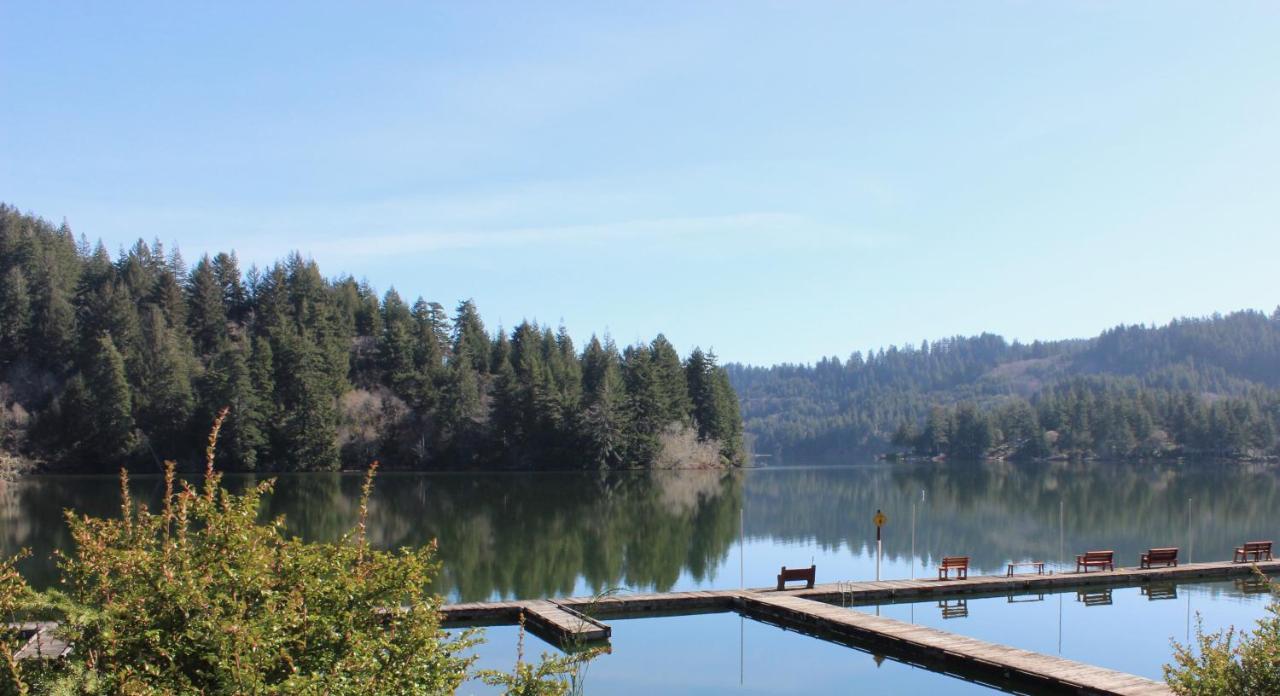 Mercer Lake Resort And Beach Флоренс Экстерьер фото