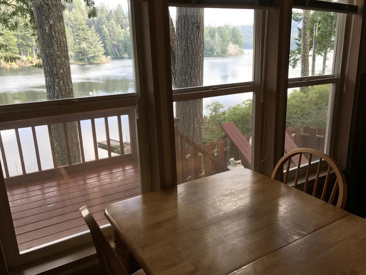 Mercer Lake Resort And Beach Флоренс Экстерьер фото