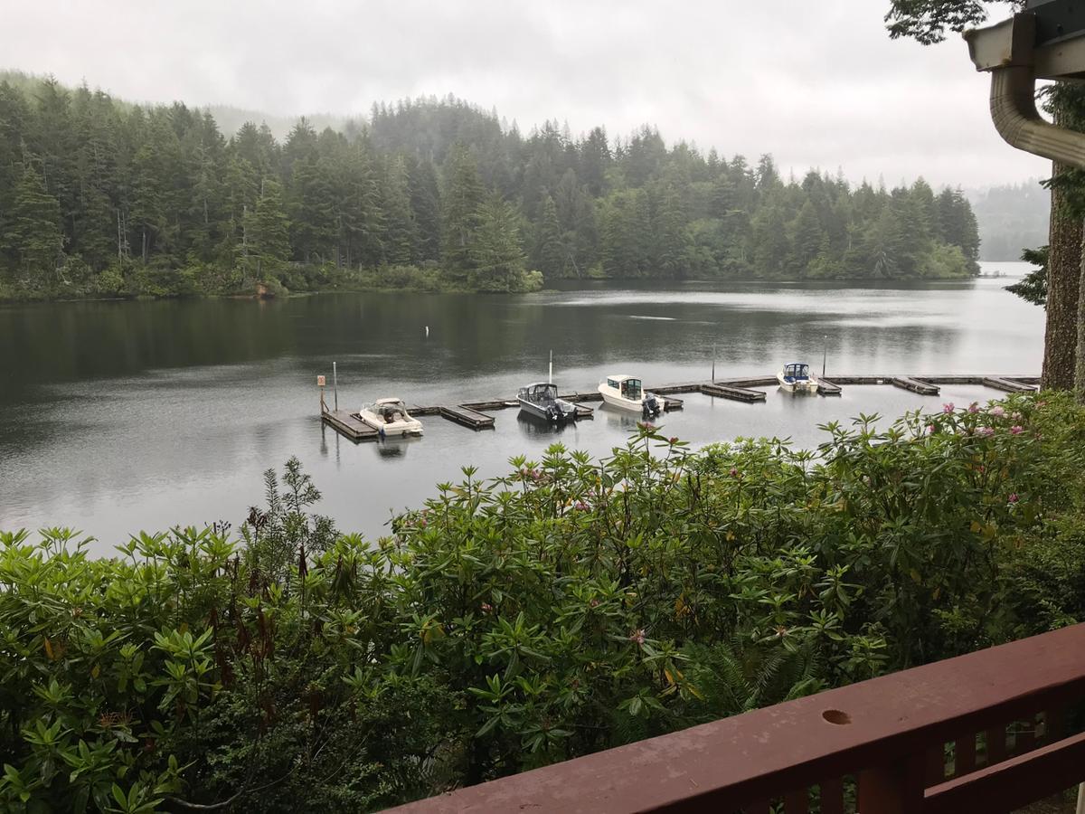 Mercer Lake Resort And Beach Флоренс Экстерьер фото