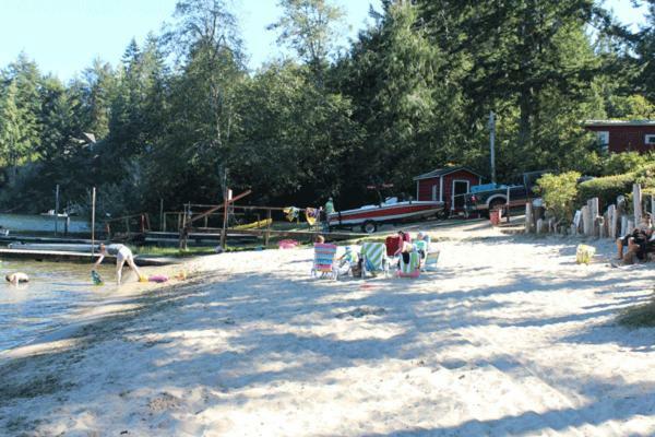 Mercer Lake Resort And Beach Флоренс Экстерьер фото